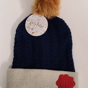 NEW! Women's Navy Harry Potter Hogwarts Beanie